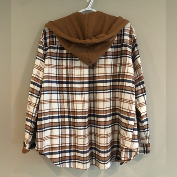Hooded flannel - Picture 2 of 2